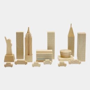 Muji - New York in a Bag - wooden blocks